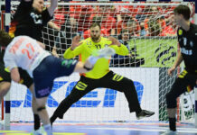 „Phänomenale” Leistung gegen Norwegen – „Nicht von dieser Welt“: Deutschland verneigt sich vor Torwart-Gigant Wolff