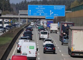 Ostern: Wie man den schlimmsten Staus entgehen kann