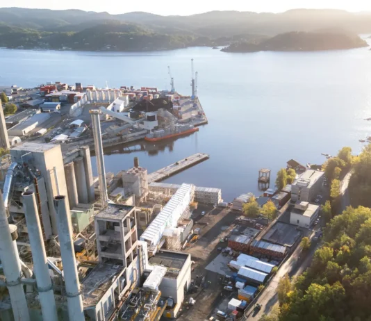 Wie CO₂ aus dem Zementwerk im Meeresboden landet: CCS-Technologie aus Norwegen als Vorbild für Deutschland?