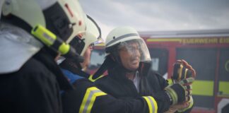 Feuerlöscher Dobrindt auf Tour in Thüringen – Nachrichten aus Deutschland