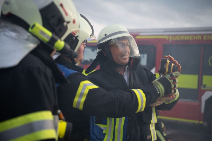 Feuerlöscher Dobrindt auf Tour in Thüringen – Nachrichten aus Deutschland Feuerlöscher Dobrindt auf Tour in Thüringen – Nachrichten aus Deutschland