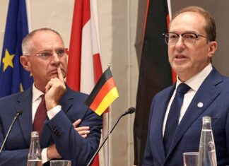 Migrationspolitik: Deutschland einigt sich mit Partnerstaaten auf Eckpunkte für Abschiebezentren außerhalb Europas – Video